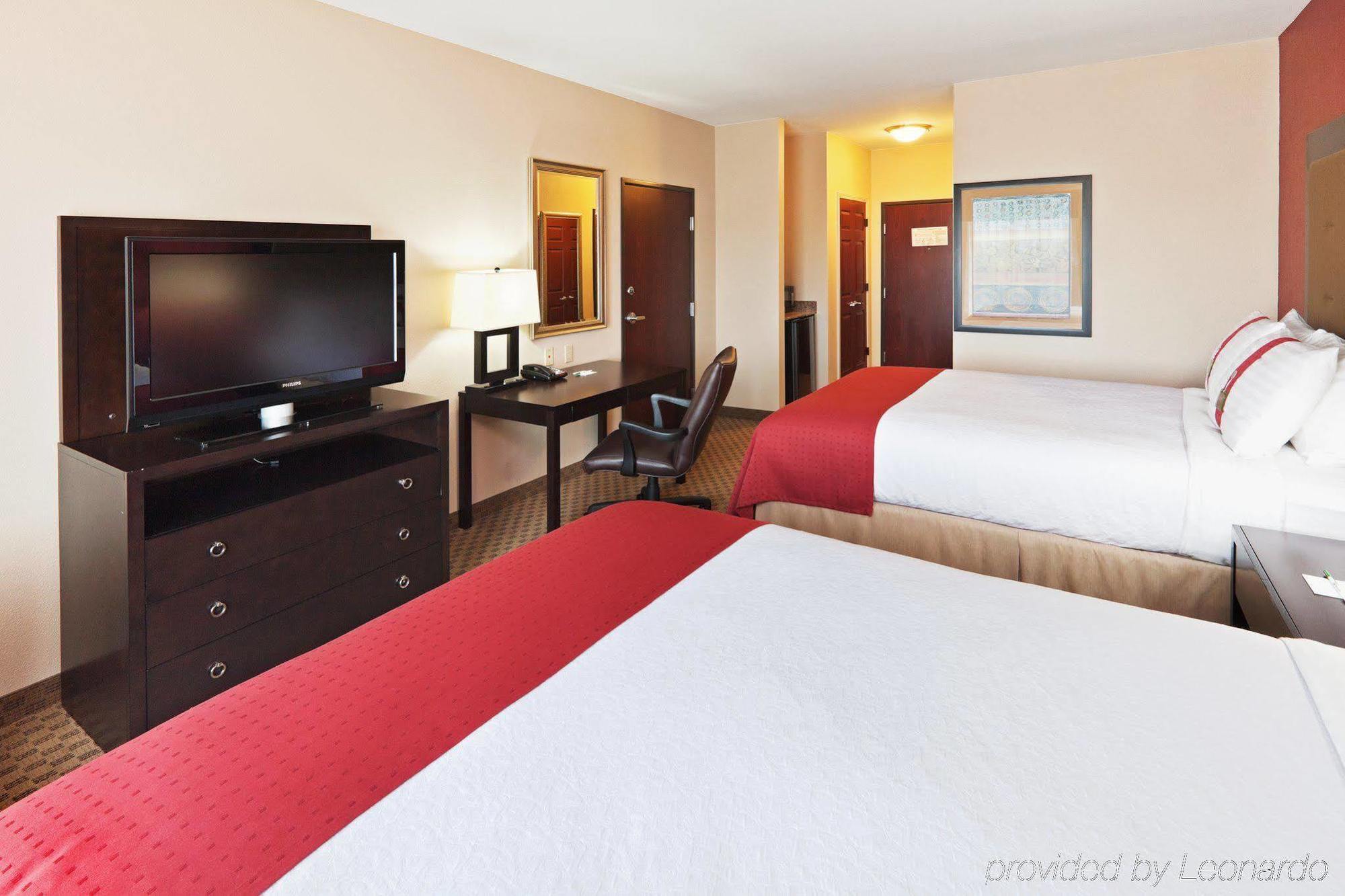 Holiday Inn Oklahoma City Airport, An Ihg Hotel Room photo